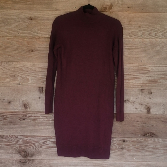Banana Republic Burgundy Mock-Neck Sweater Dress Size XSmall - Picture 1 of 6